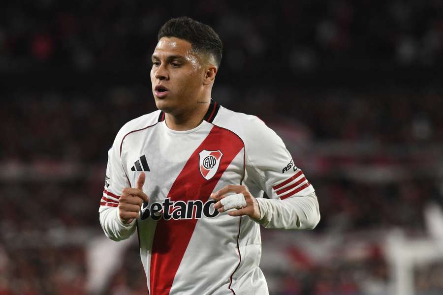Quintero deixa o River Plate Quintero deixa o River Plate