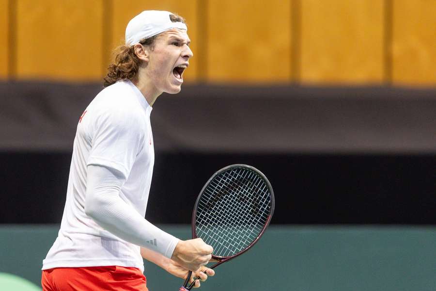 Wielki mecz Tomasza Berkiety w Lyonie! Tenisista z TOP 100 bez żadnych szans z Polakiem Wielki mecz Tomasza Berkiety w Lyonie! Tenisista z TOP 100 bez żadnych szans z Polakiem