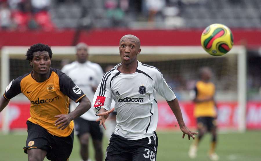 Mabhuti Khenyeza (left) scored the fastest goal in Soweto Derby history in 2007