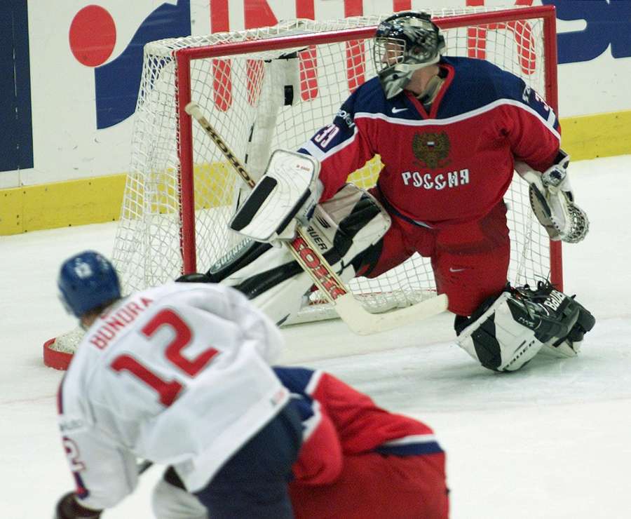 Bondra a jeho rozhodujúci zlatý gól na MS 2002.