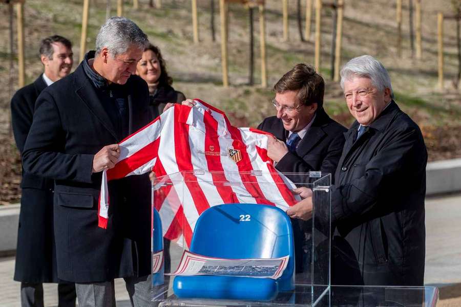 Clubul Atletico Madrid a fost cumpărat de fondul de investiții Apollo Clubul Atletico Madrid a fost cumpărat de fondul de investiții Apollo