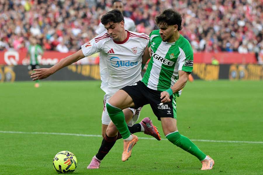 Sevilha perdeu com o Betis por 0-2