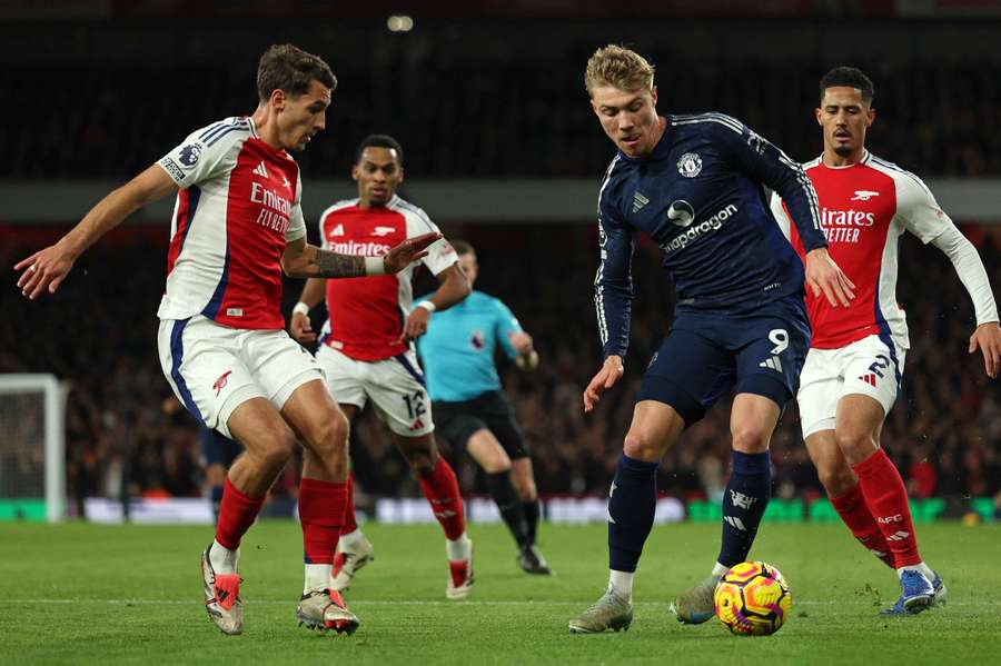 Na última vez que se enfrentaram, o Arsenal venceu o United por 2 a 0 Na última vez que se enfrentaram, o Arsenal venceu o United por 2 a 0