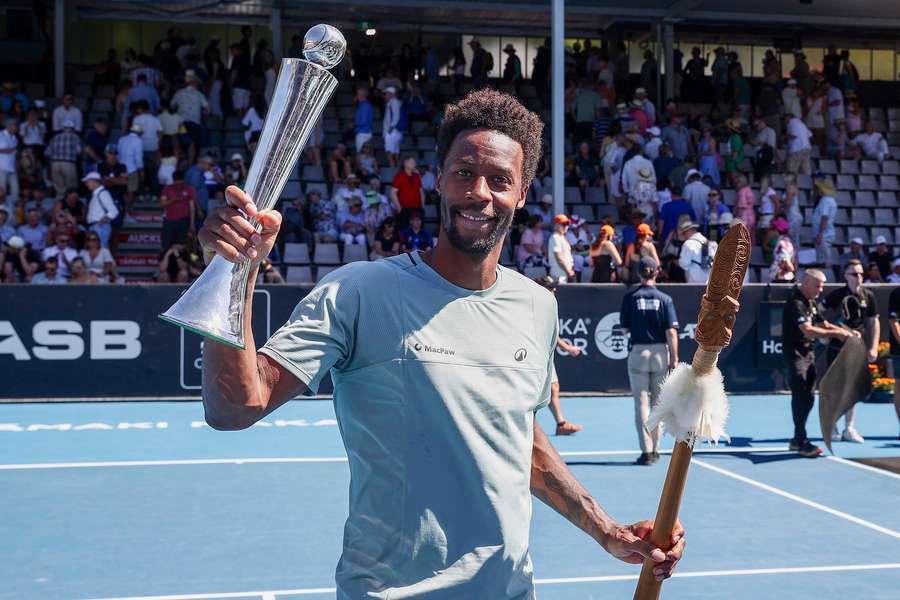 Tennis Tracker: 