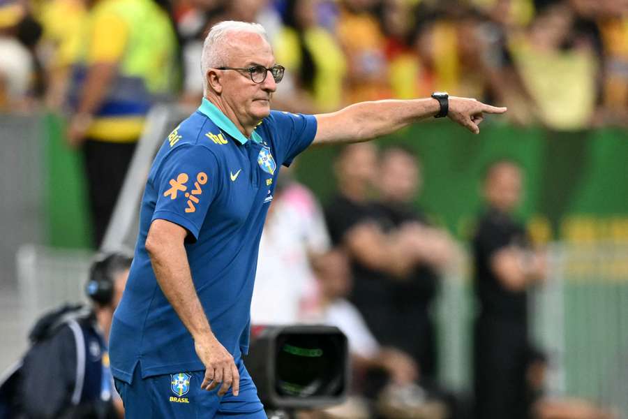 Dorival Junior durante Brasile-Colombia