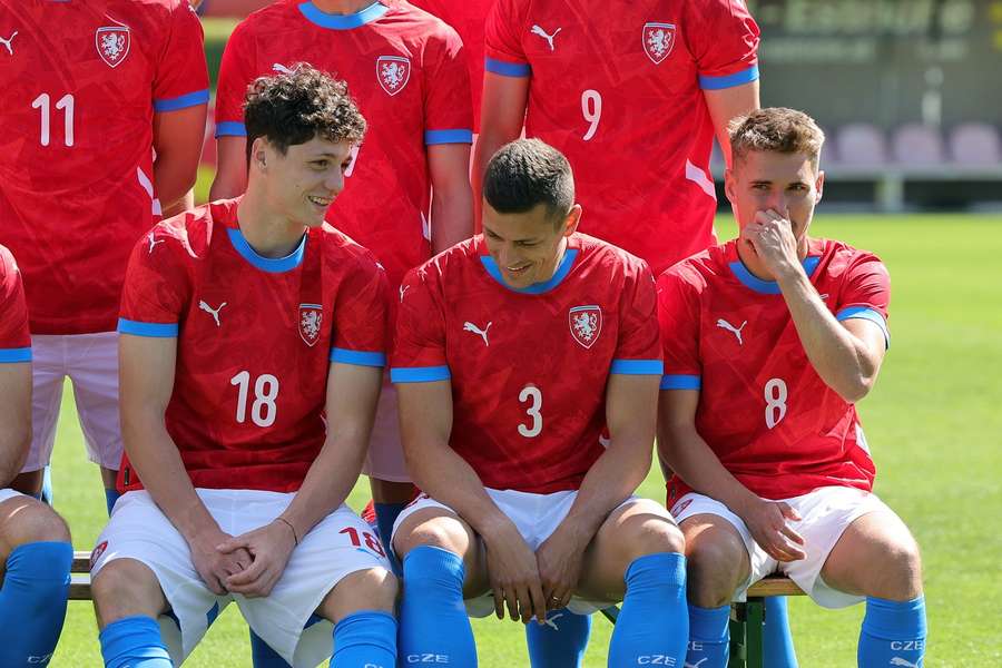 Česká reprezentace nejspíš přeskupí na Faerské ostrovy složení stoperů.