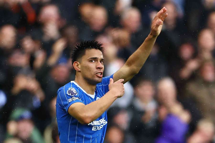 Scott Sinclair backs Brighton to pull off Leicester miracle after incredible start Scott Sinclair backs Brighton to pull off Leicester miracle after incredible start