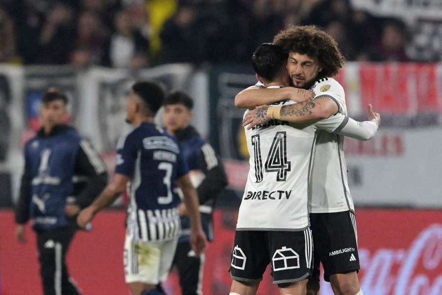 Colo Colo se impone por la mínima a Junior.