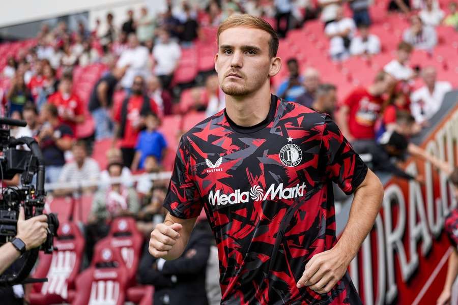 Thomas Beelen is in de warming-up afgehaakt bij Feyenoord