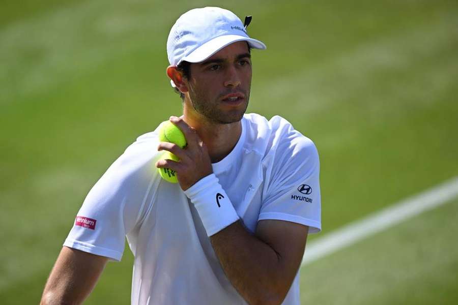 Nuno Borges venceu Eliot Spizzirri em três sets