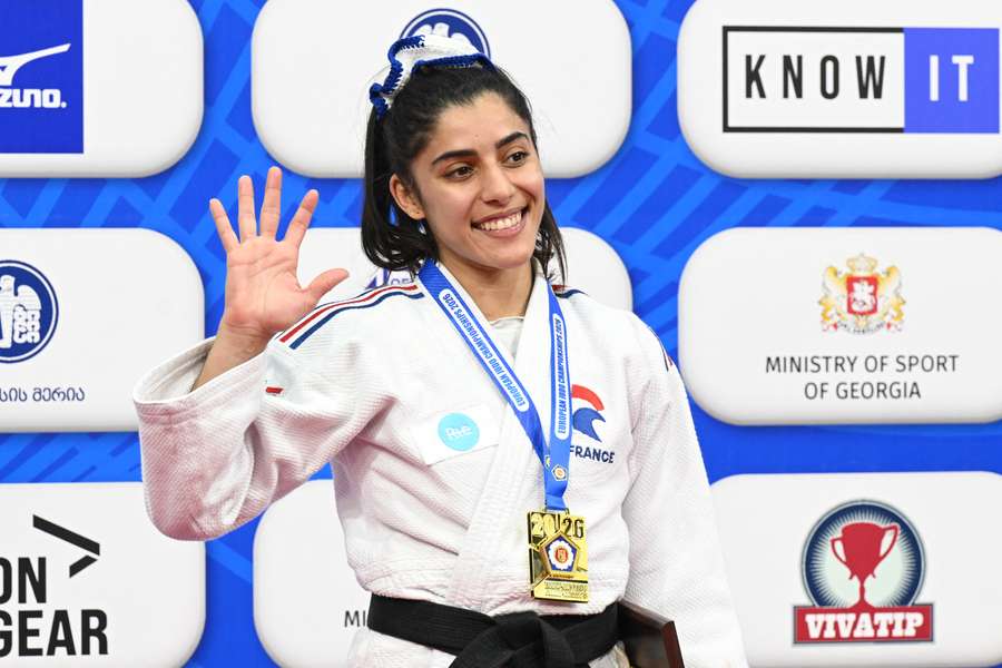 Incroyable domination de Shirine Boukli.