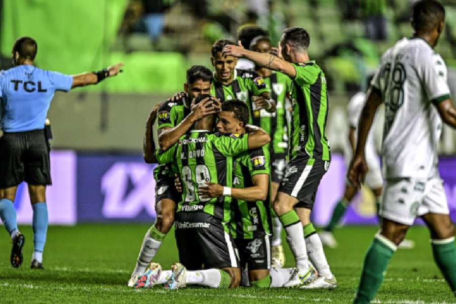 América-MG derrotou lanterna Guarani no Independência