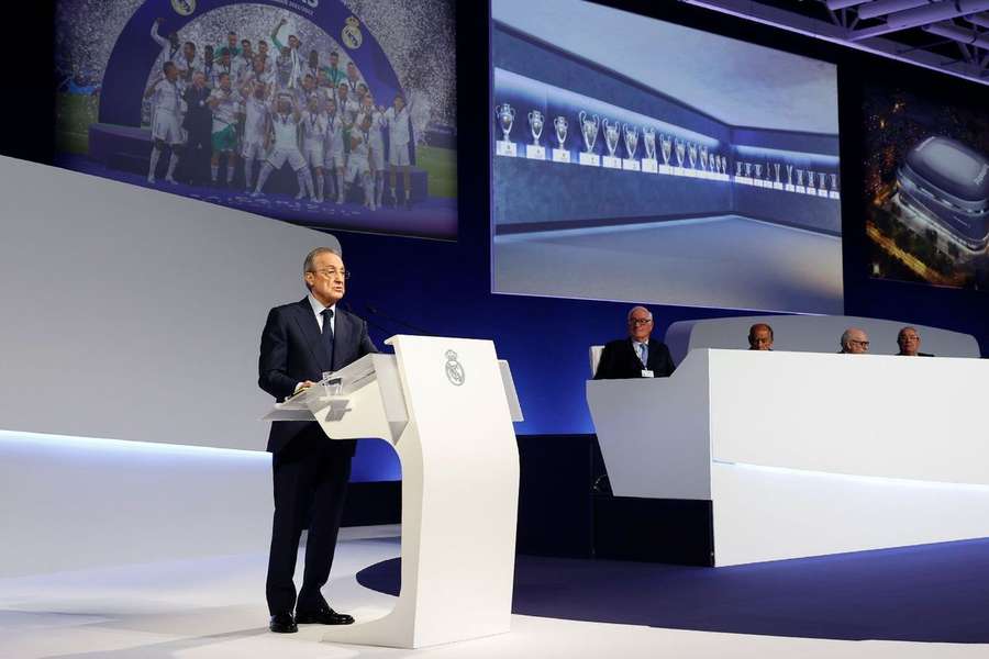 Florentino Pérez all'assemblea generale del Real Madrid