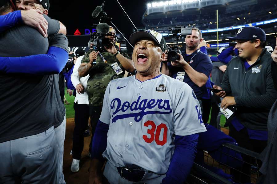 LA Dodgers' Dave Roberts