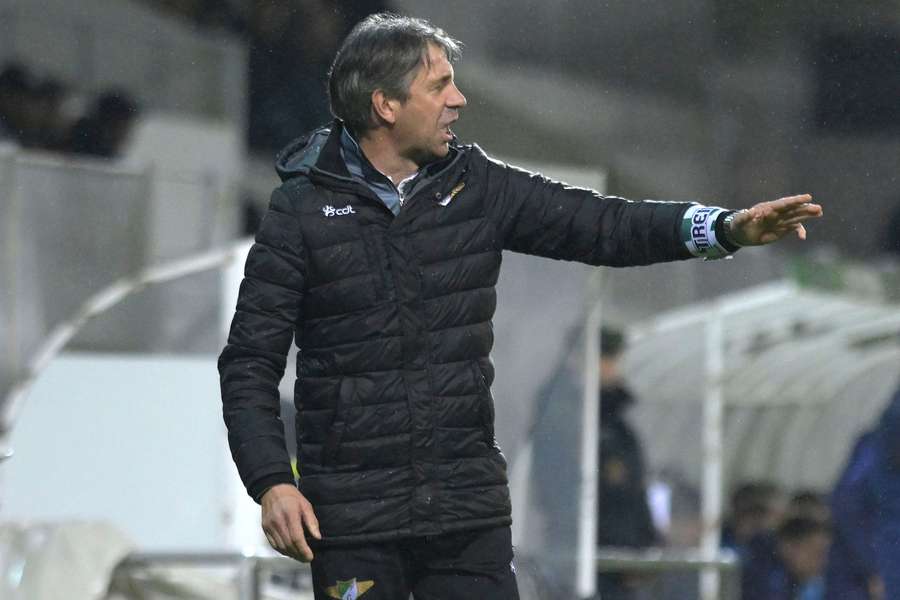 O golo de Tiago Esgaio descontrolou o jogo, segundo Paulo Alves