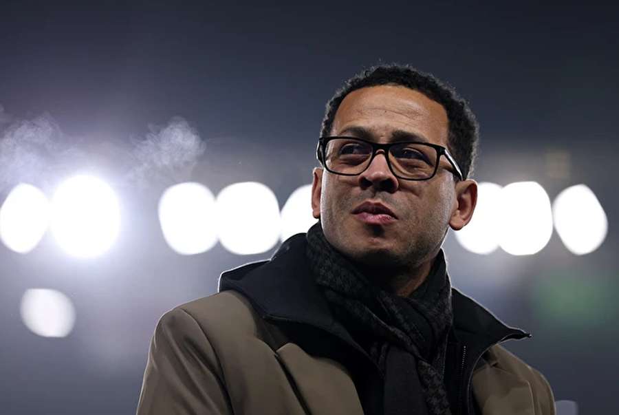 Trenér Štrasburku Liam Rosenior je jedním z kandidátů na místo kouče Chelsea. Trenér Štrasburku Liam Rosenior je jedním z kandidátů na místo kouče Chelsea.