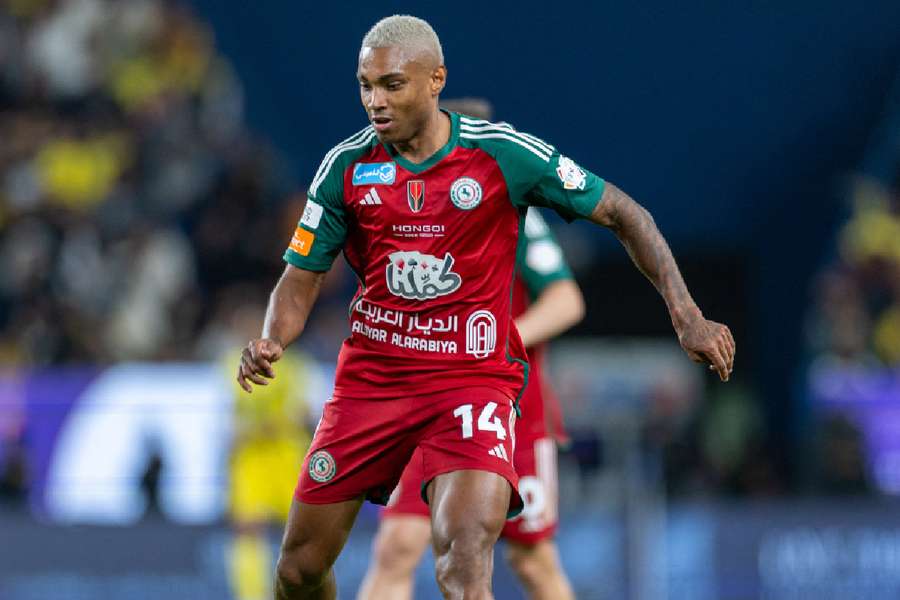 Vitinho está sem clube desde saída do Al-Ettifaq