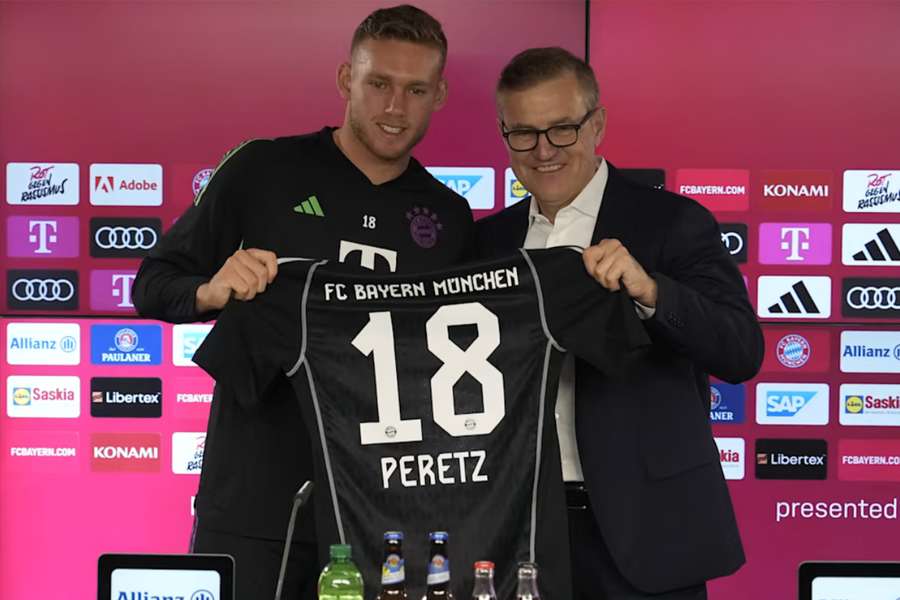 Peretz unterschreibt beim FC Bayern bis 2028.