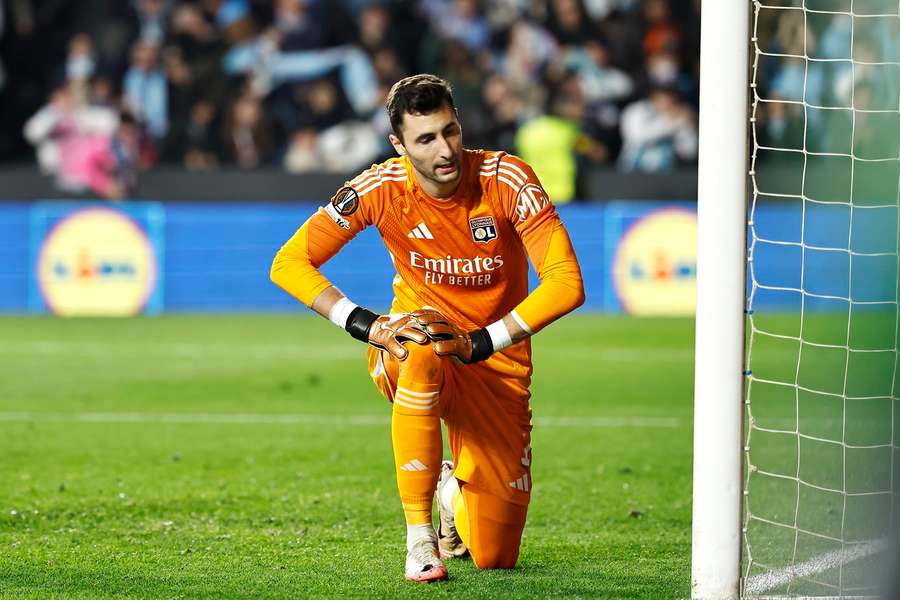 Greif sa vo štvrťfinále EL neukáže. Greif sa vo štvrťfinále EL neukáže.