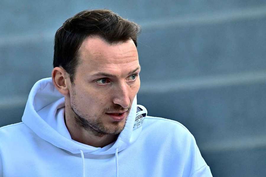 Útočník Libor Kozák si zahraje nejvyšší pražskou soutěž za Pragu. Útočník Libor Kozák si zahraje nejvyšší pražskou soutěž za Pragu.