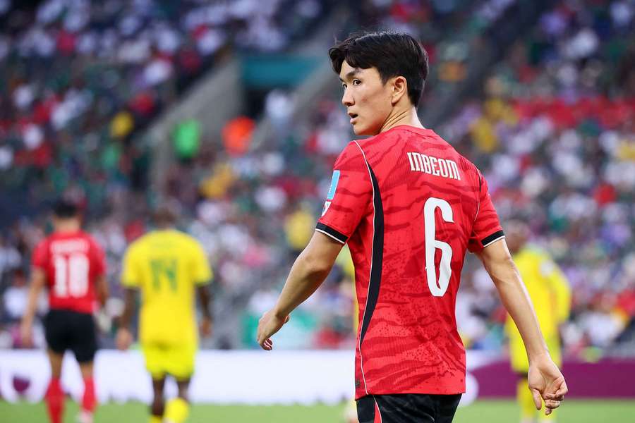 Hwang In-beom ao serviço da Coreia do Sul Hwang In-beom ao serviço da Coreia do Sul