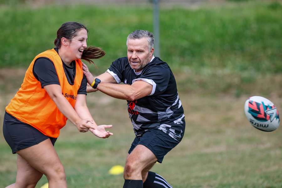 En Gales, el 'Walking Rugby' se vuelve popular para mantener la forma