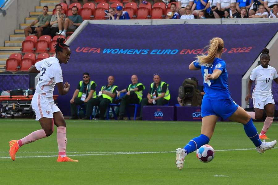 France score fastest goal of Women's Euro 2022 to knock Iceland out