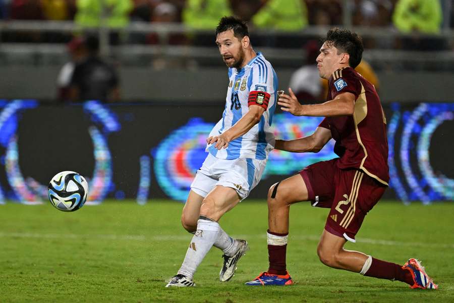 Messi in actie tegen Venezuela