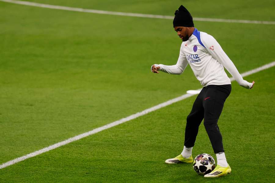 Aston Villa, Man City interested in exciting PSG prospect Mbaye