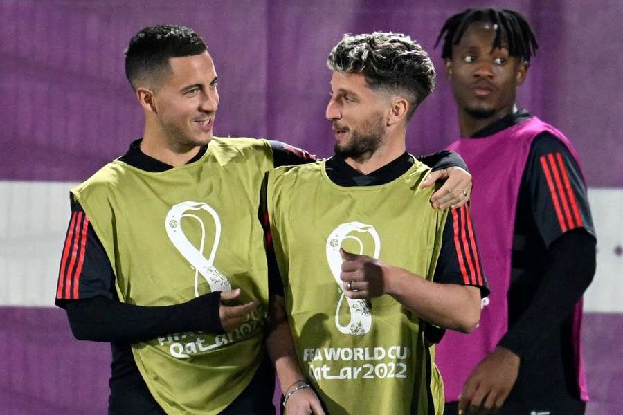 Eden Hazard (links) en Dries Mertens op de training in aanloop naar de wedstrijd tegen Canada