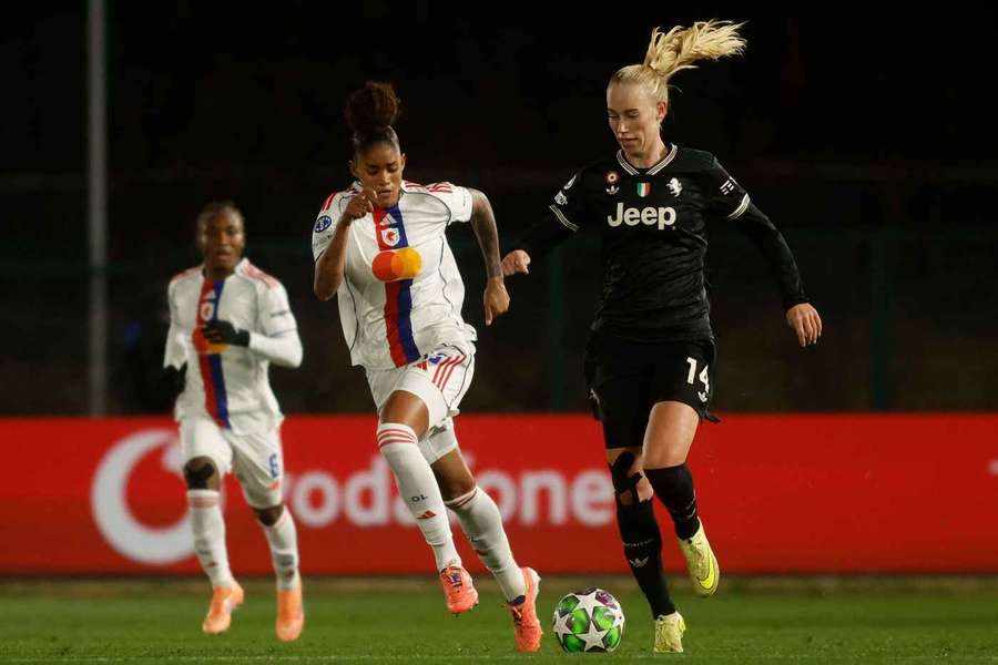 Mené 3-0 à la pause, l'OL Lyonnes accroche un match nul miraculeux face à la Juventus