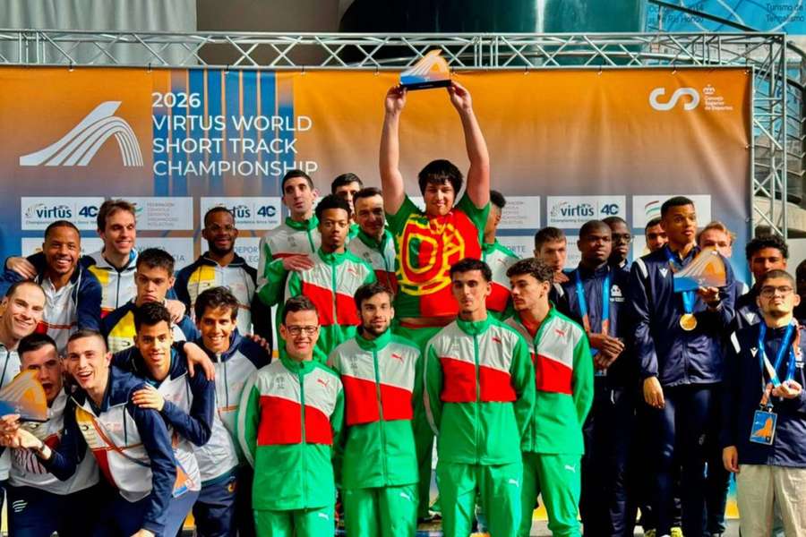 Portugal sagrou-se campeão masculino nos Mundiais VIRTUS de pista curta em Ourense, Espanha