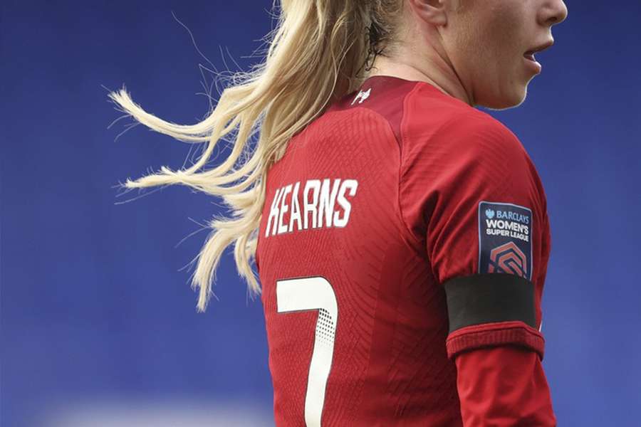 LFC Women star Missy Bo Kearns dons the WSL patch