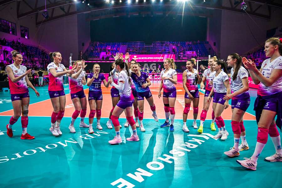 Siatkarki DevelopResu zmierzą się w finale Pucharu Polski z ŁKS Commercecon