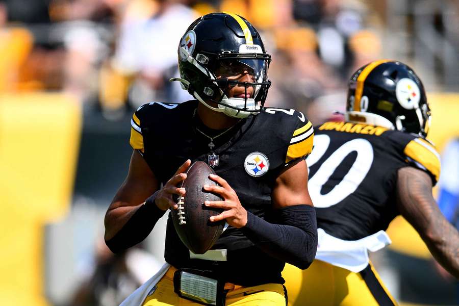 Justin Fields en de Steelers staan op een 3-0 record