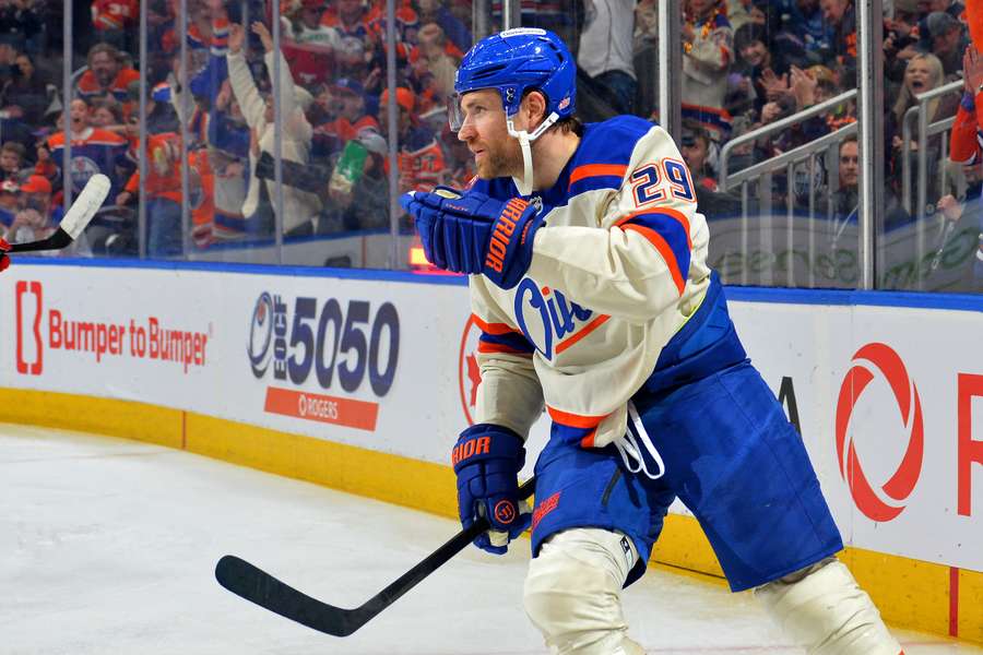 Draisaitl tornou-se o primeiro alemão a ultrapassar o registo dos 1000 pontos