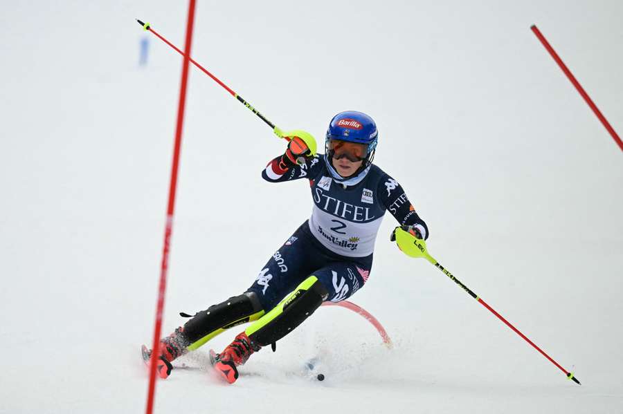Mikaela Shiffrin en tête après la 1e manche du slalom des finales de la Coupe du monde