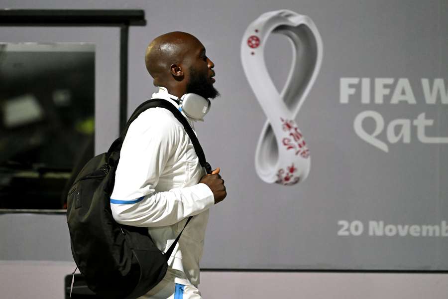 Lukaku bei der Ankunft am Flughafen in Doha