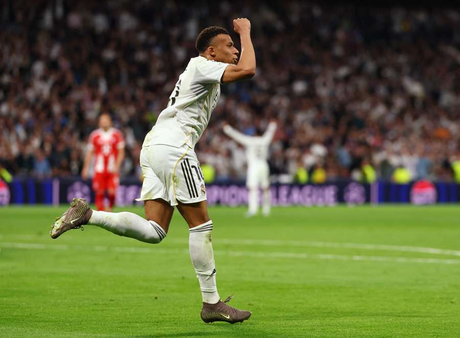 L'esultanza di Mbappé L'esultanza di Mbappé