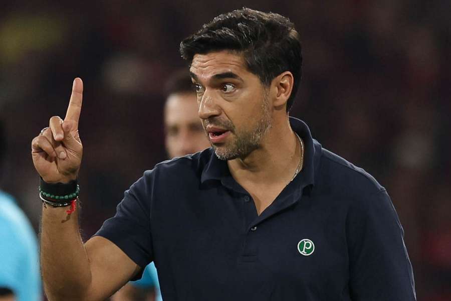 Abel Ferreira em Flamengo 0x3 Palmeiras, pelo Brasileirão