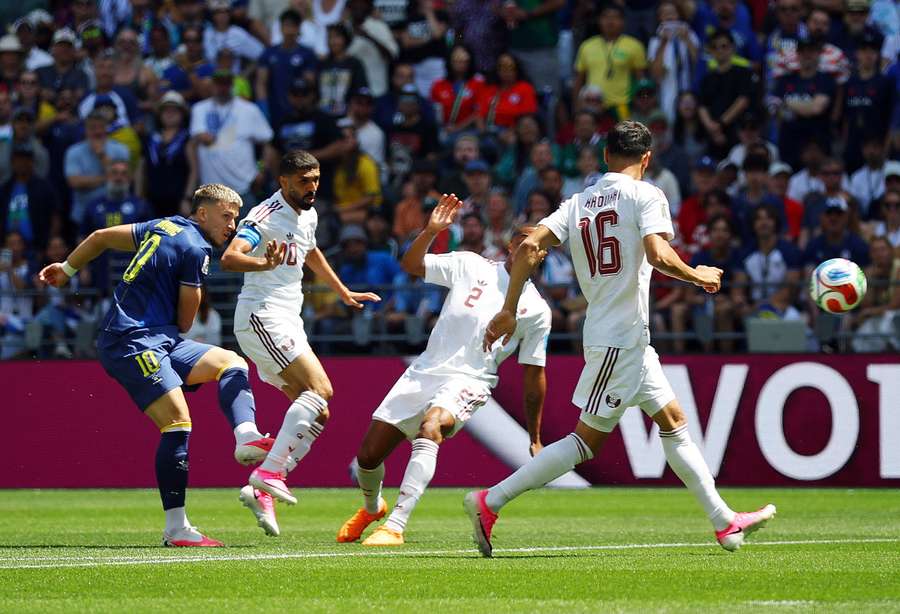 Il tiro di Demirovic Il tiro di Demirovic