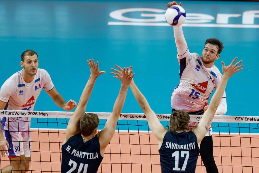 Franța şi Polonia vor juca finala Campionatului European de volei masculin Franța şi Polonia vor juca finala Campionatului European de volei masculin