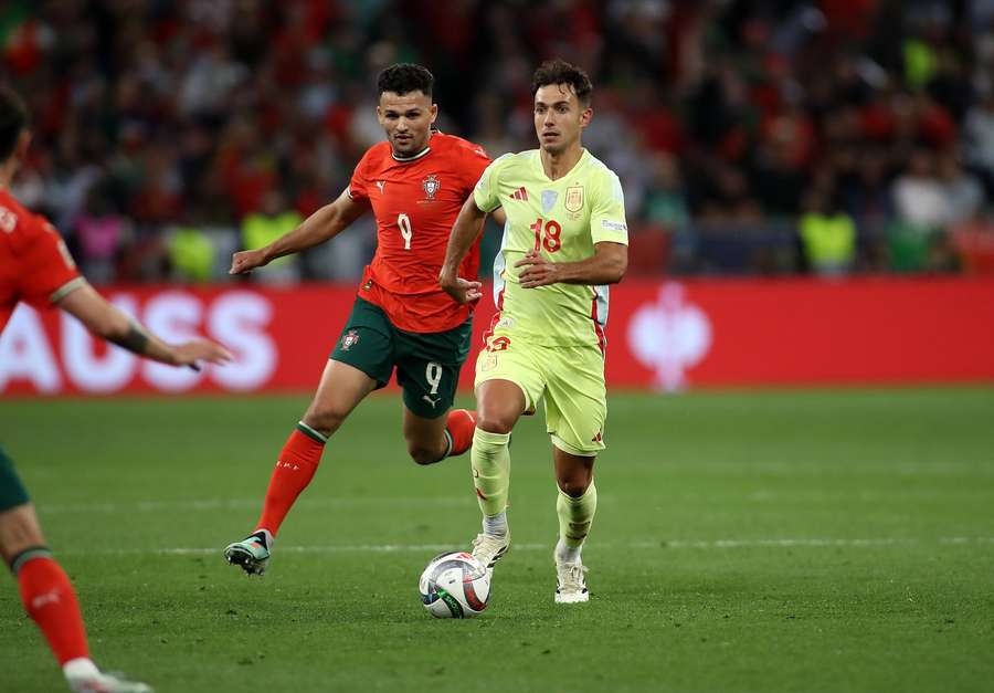 Portugal's Goncalo Ramos and Spain's Martin Zubimendi during the 2025 Nations League final Portugal's Goncalo Ramos and Spain's Martin Zubimendi during the 2025 Nations League final