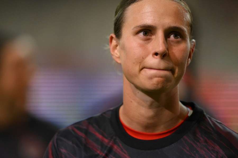 Klara Bühl fühlt mit der erneut schwer verletzten Lena Oberdorf. Klara Bühl fühlt mit der erneut schwer verletzten Lena Oberdorf.