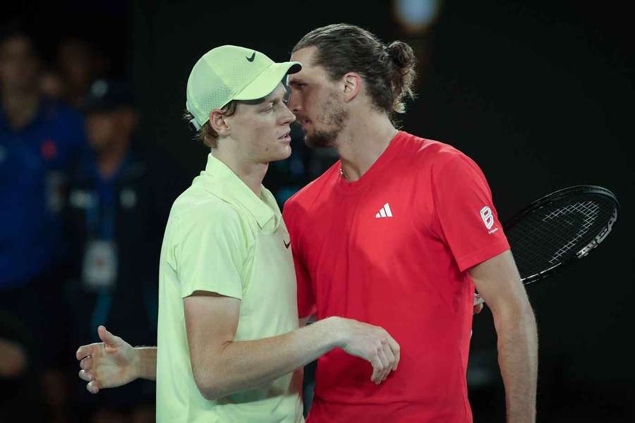 Alexander Zverev und Jannik Sinner bei den Australian Open.