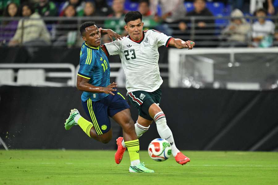 Jhon Arias vistió el número 10 de Colombia Jhon Arias vistió el número 10 de Colombia