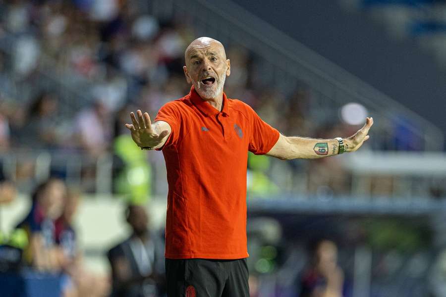 Stefano Pioli le 13 décembre lors d'un amical face à Arsenal.