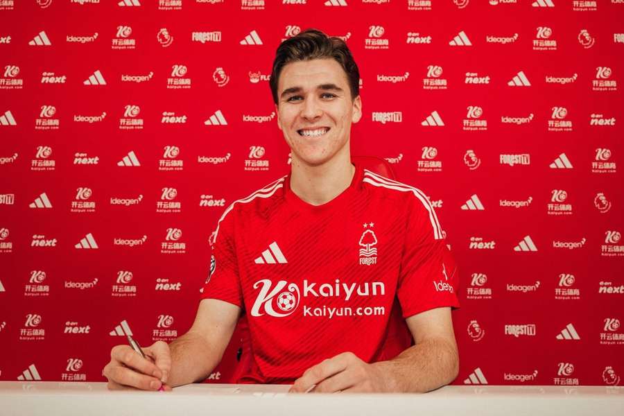 DONE DEAL: Forest sign Bindon before Reading return