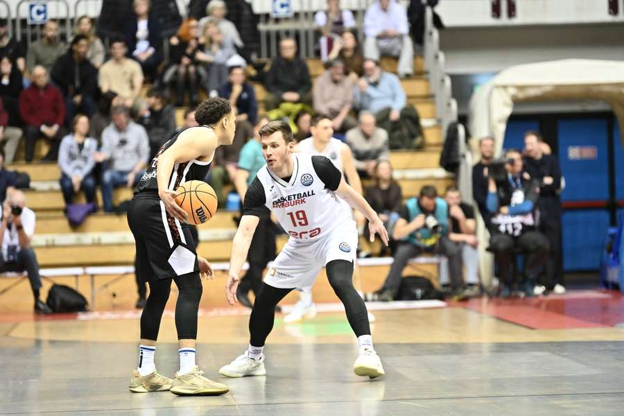 Sehnal pomohl k výhře 17 body.