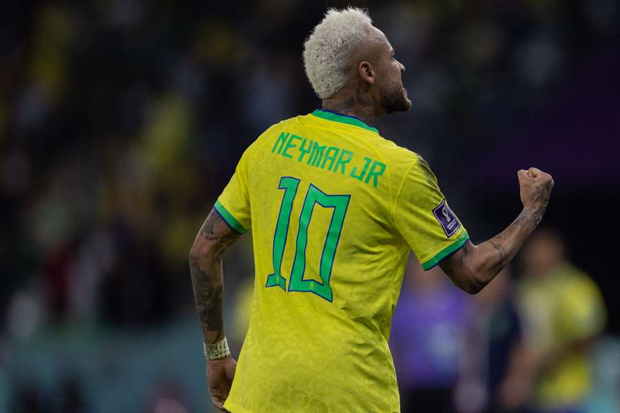 Neymar pode ser o camisa 10 da Seleção pela quarta Copa do Mundo seguida Neymar pode ser o camisa 10 da Seleção pela quarta Copa do Mundo seguida